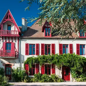 Au Puy Des Vérités Bed and breakfast