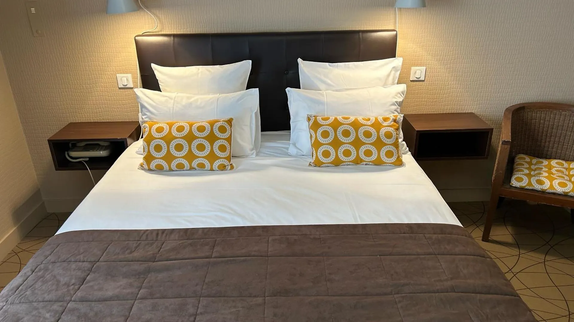 Cit'Hotel L'Etape Saint-Flour  Hotel Saint-Flour (Cantal)